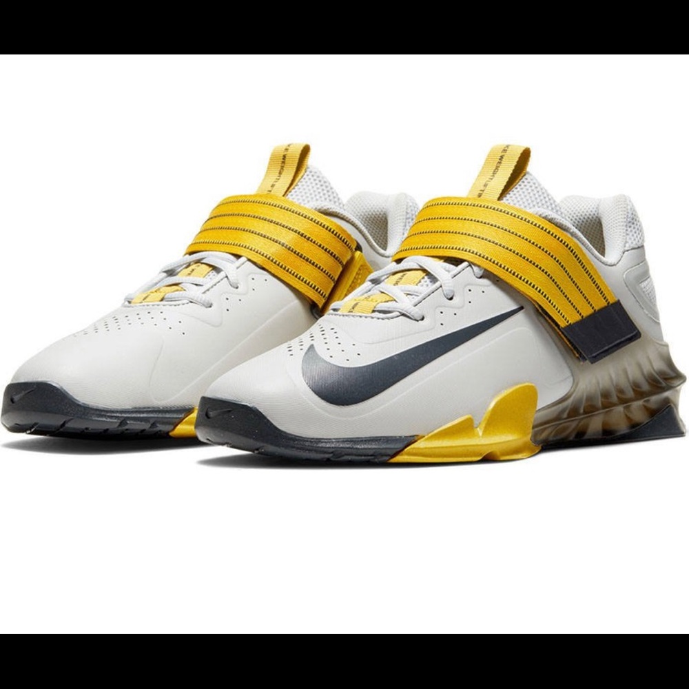 Nike Savaleos
